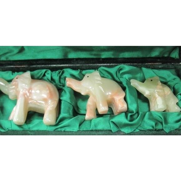 Feng Shui Chinese Hand Carve Polished Onyx Elephant Family Figurines Sculpture - Picture 4 of 7
